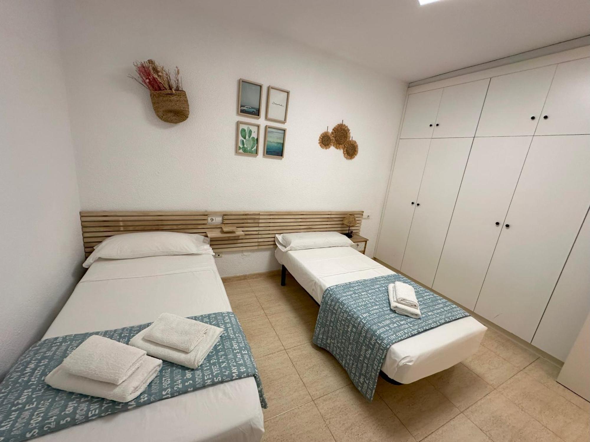 Alicante Beach And Center Exterior foto