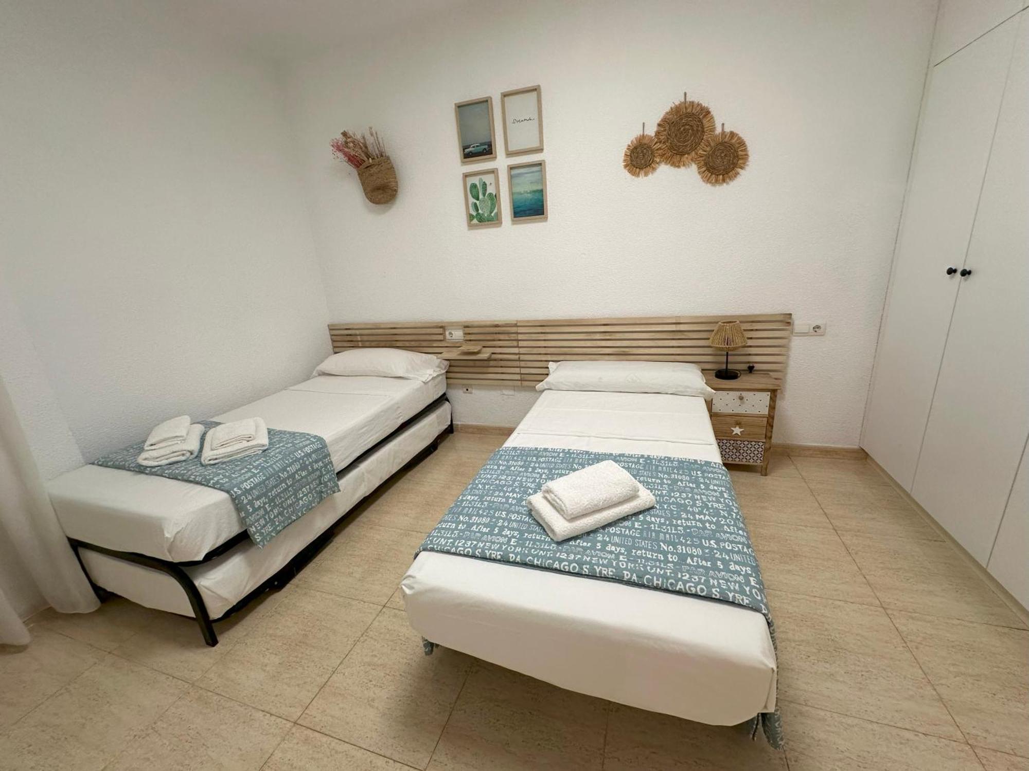 Alicante Beach And Center Exterior foto